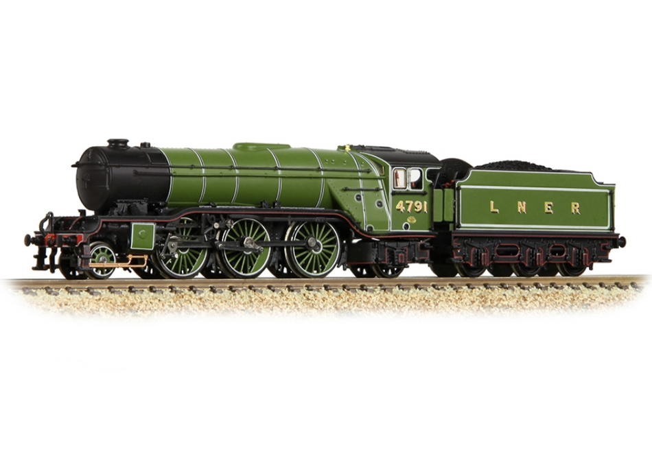 372-610 LNER V2 4791 LNER Lined Green (Original) Steam Locomotive