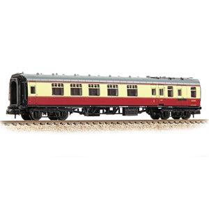 374-081B BR Mk1 BCK Brake Composite Corridor BR Crimson & Cream
