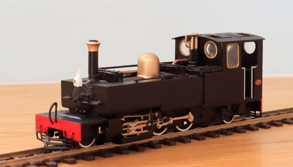 9961 Heljan 00-9 Lynton & Barnstaple 2-6-2T 190 "Lyd" in plain black