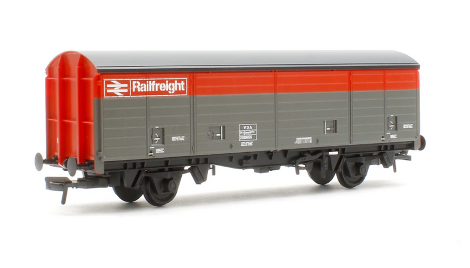 38-144B BR VDA Van BR Railfreight Red & Grey No.200655