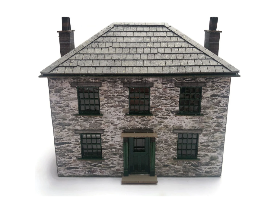 KX065 OO/HO Farmhouse Model Kit