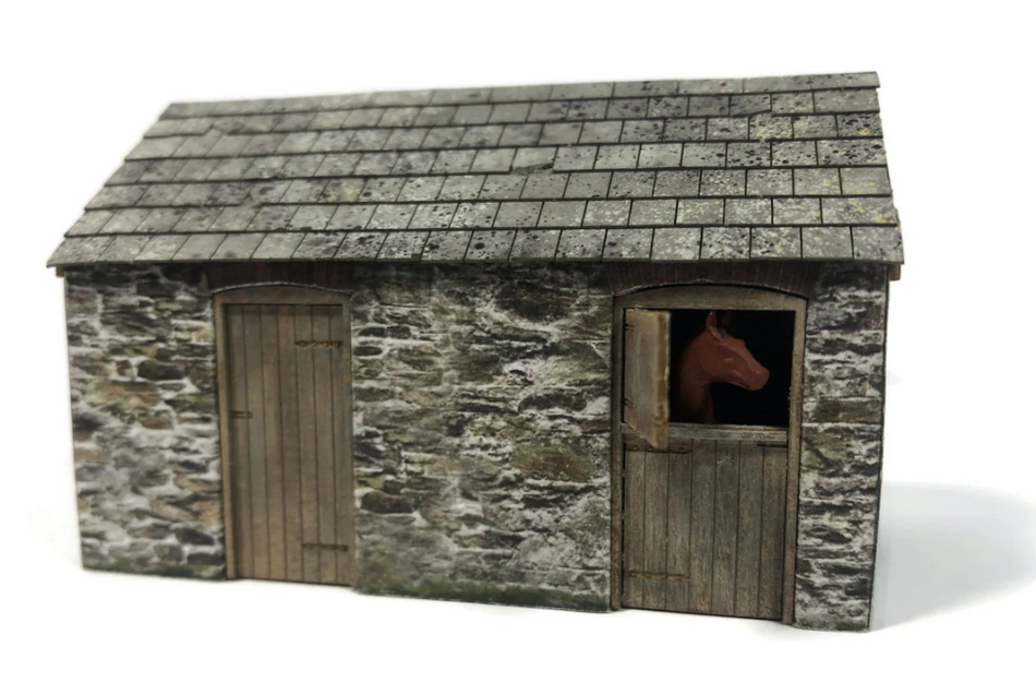 KX085 OO/HO Stables/Stores Model Kit