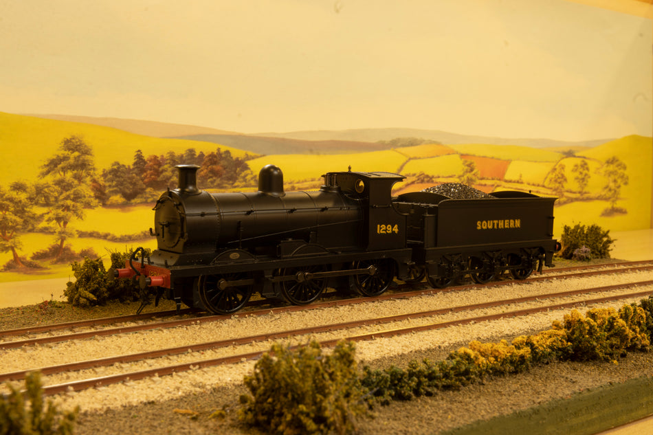 31-461A Bachmann Class C Wainwright 0-6-0 1294 in Southern Railways black
